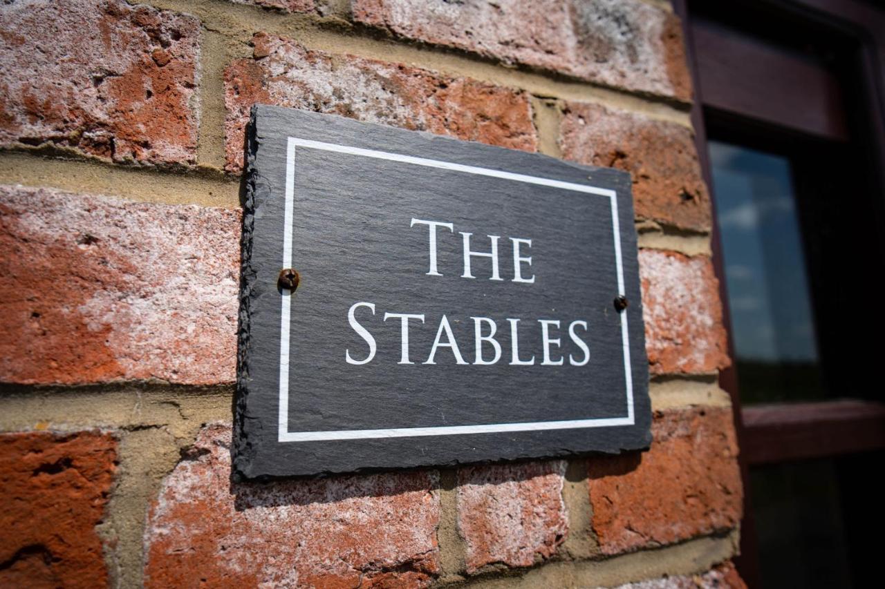우드홀스파 The Stables 빌라 외부 사진